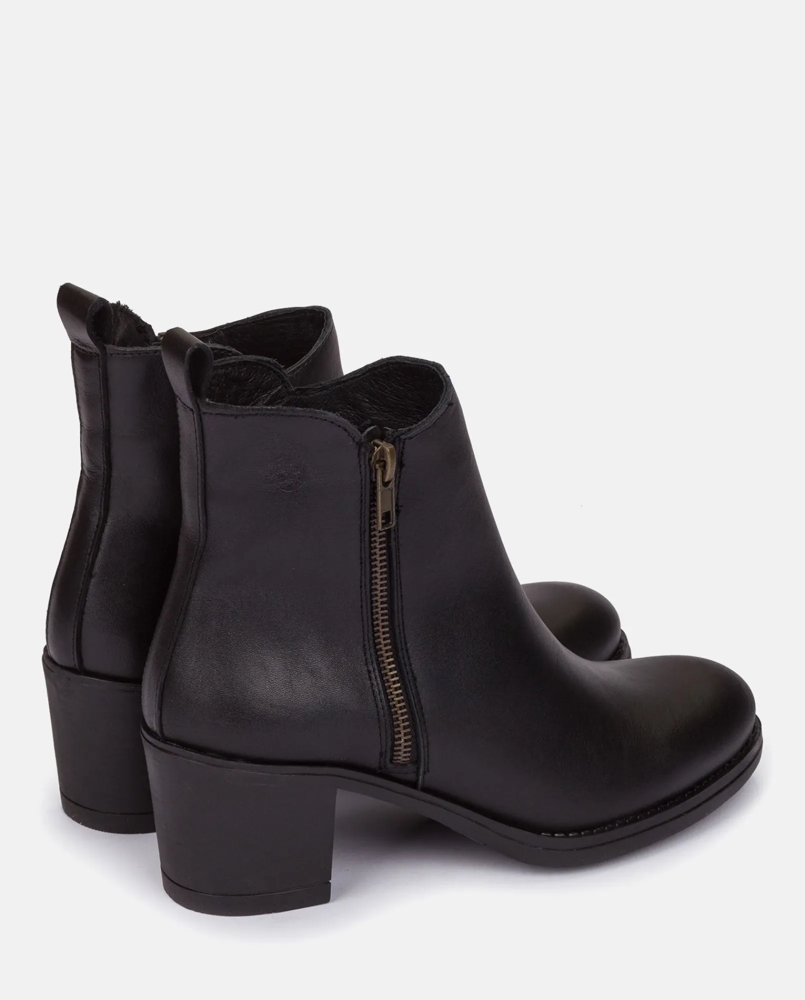Best Sale Yokono Botín De Tacón Lille 012 Negro