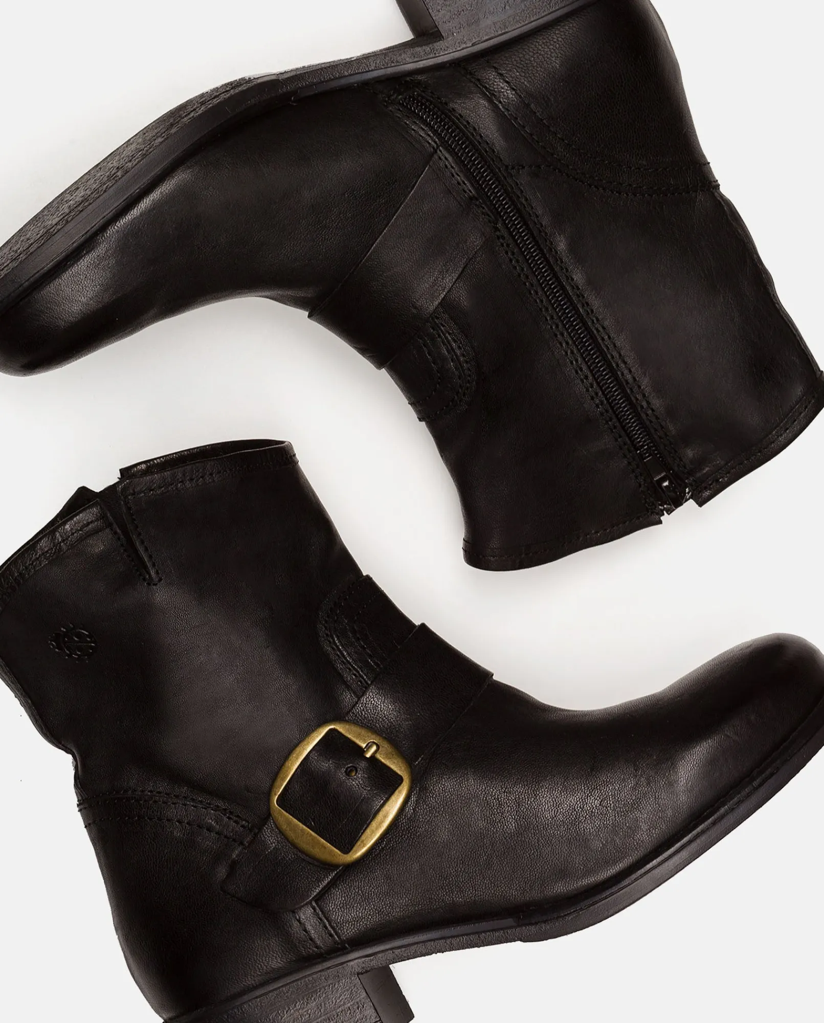 Discount Yokono Botín Plano MONS-001 NEGRO