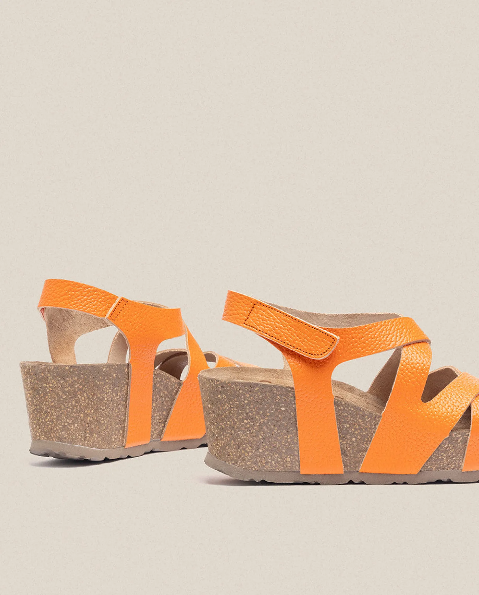 Fashion Yokono Sandalia Cuña Bari 303 Naranja
