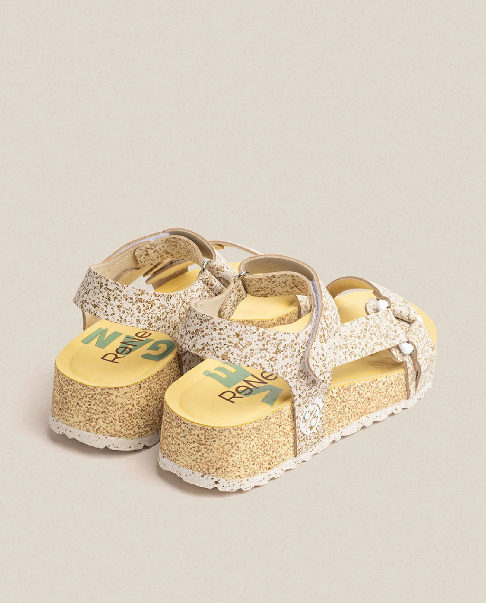 Hot Yokono Sandalia De Plataforma West 007 Blanco