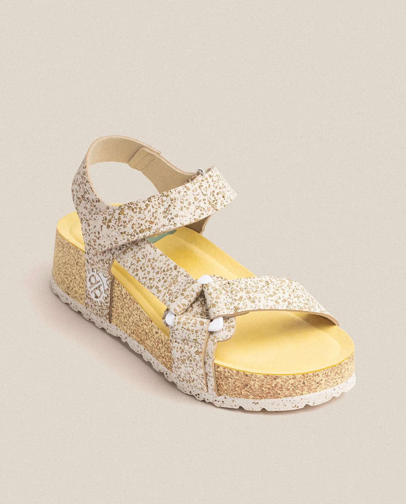 Hot Yokono Sandalia De Plataforma West 007 Blanco