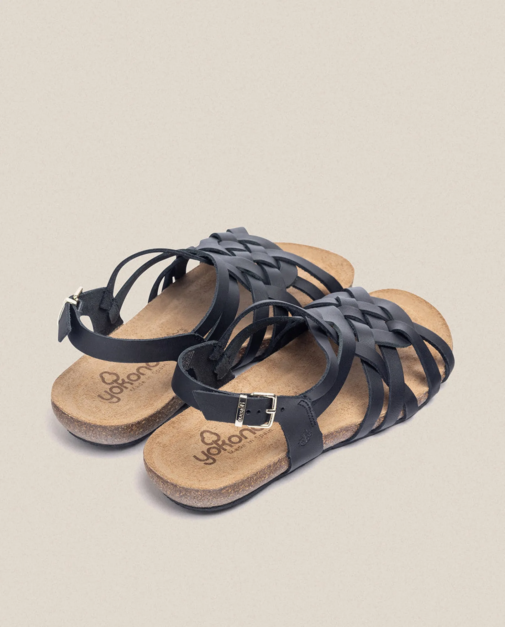 Shop Yokono Sandalia Plana Ibiza 175 Negro