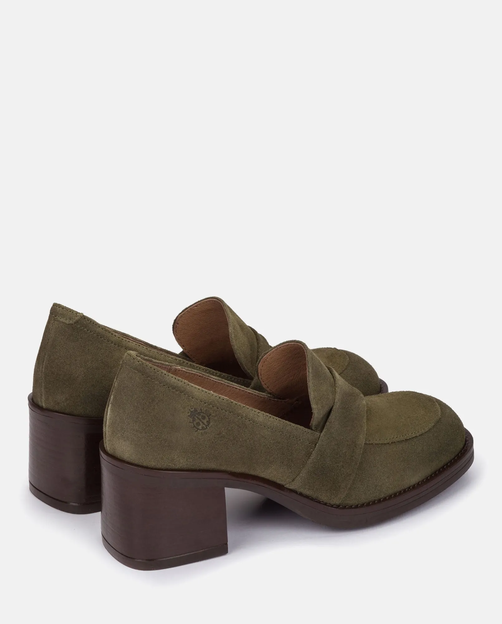 Cheap Yokono Zapato De Tacón Landas 001 Cedro
