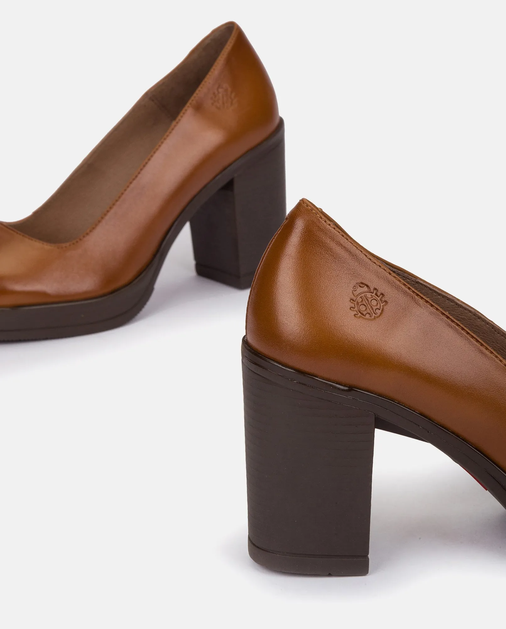 Sale Yokono Zapato De Tacón PILSEN-007 CUERO