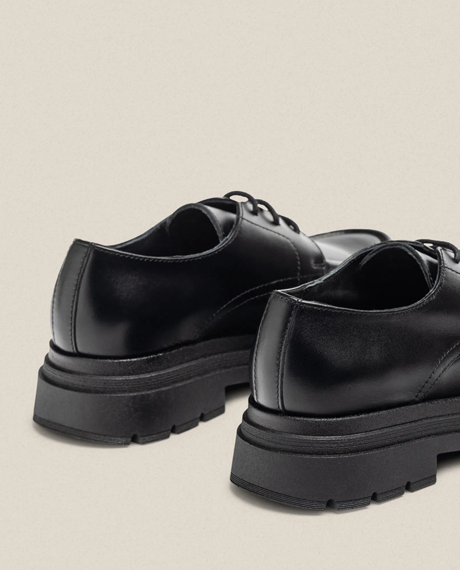 Flash Sale Yokono Zapato Plano CHAM-002 Negro